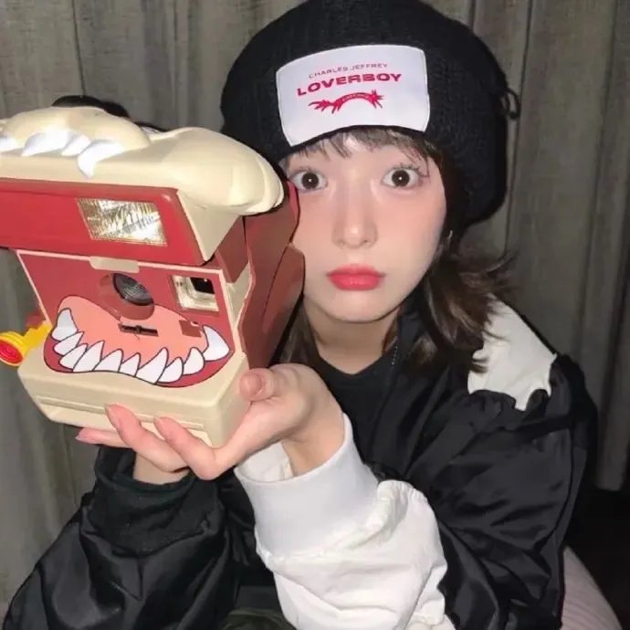 卷毛头