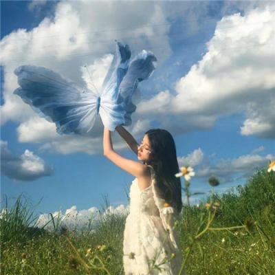 叔比狗：尼斯湖大水怪